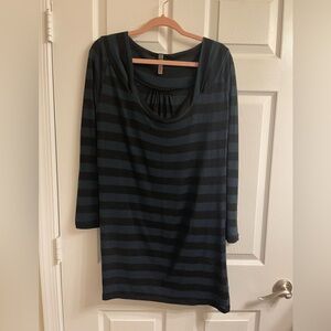 French Striped Long-Sleeve Scoop Neck Tunic Dress - Black & Navy